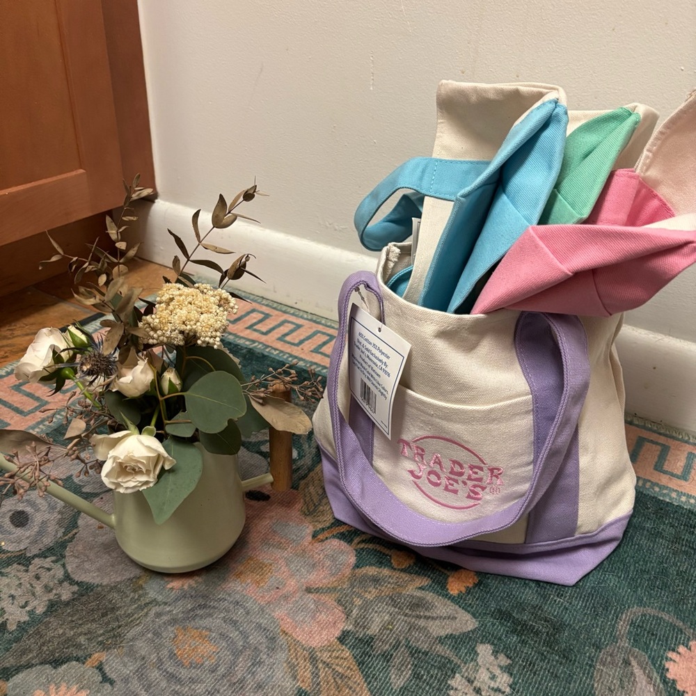 Trader Joe’s 4 pastel Canvas Tote Bag Bundle